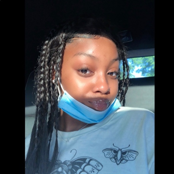 Meet your Posher, Jala’ - Picture 1 of 1